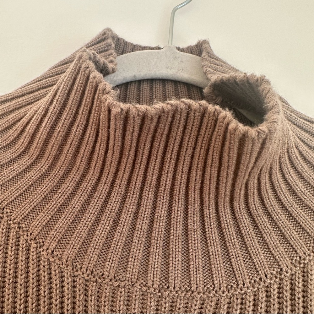 Zara sweater - Picture 5 of 7
